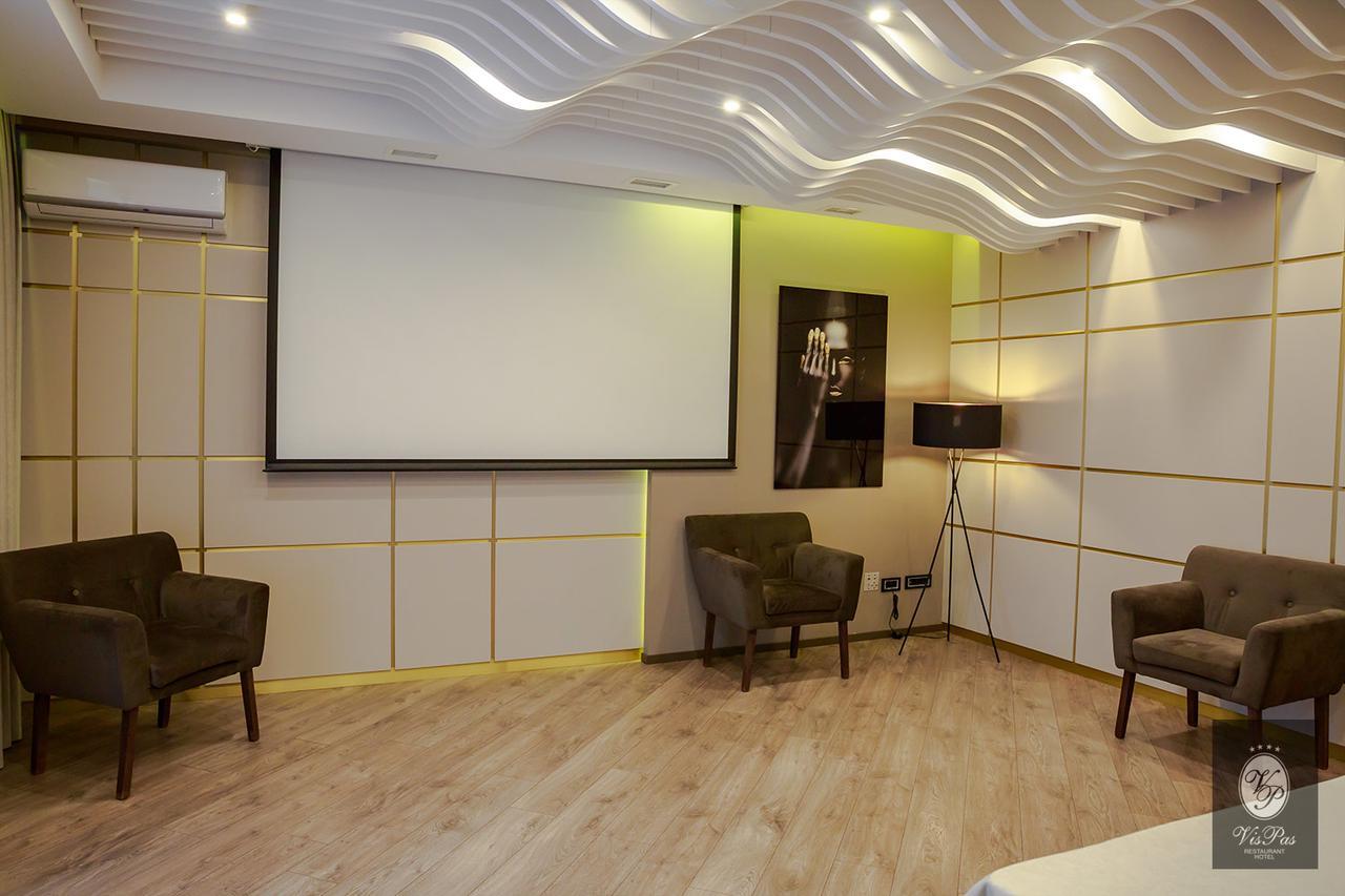 Vispas Hotel Кишинів Екстер'єр фото